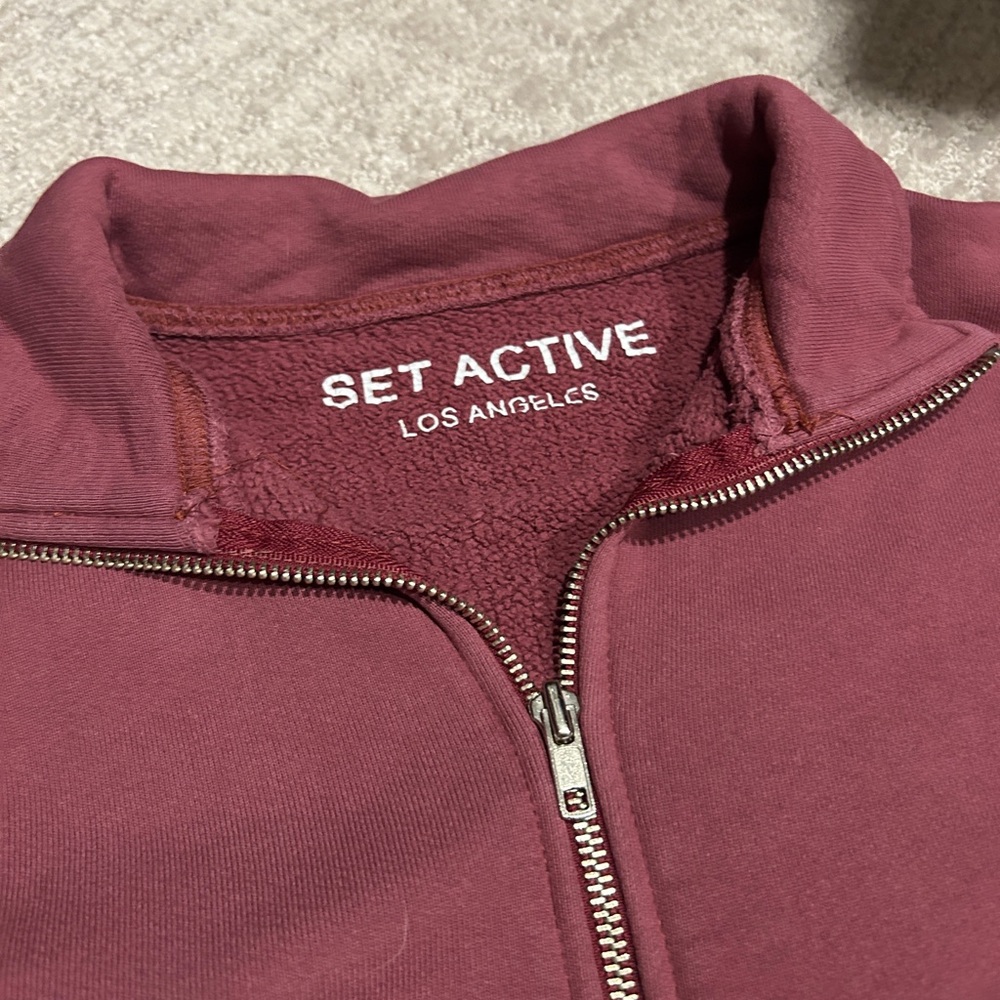 SET Active Mauve Half-Zip Cropped Sweatshirt - Picture 5 of 6